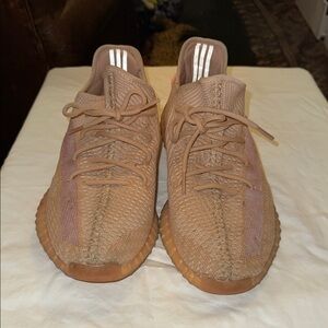 Adidas Yeezy Boost 350 V2 Clay | Authentic | Rare Sneakers